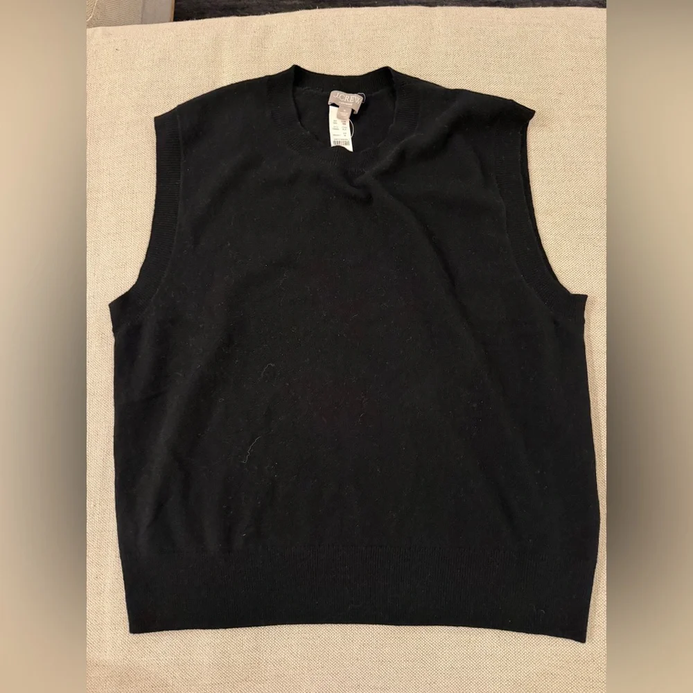 J CREW MEDIUM Cashmere relaxed sweater-vest‎ CM660